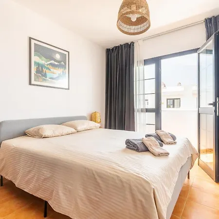 Luna - Private Pool Near The Corralejo